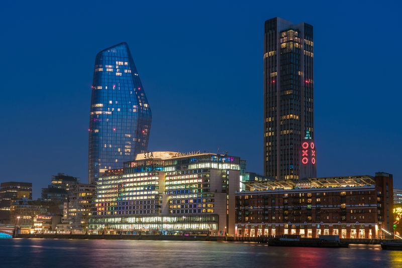 commercial electrician southwark london river thames