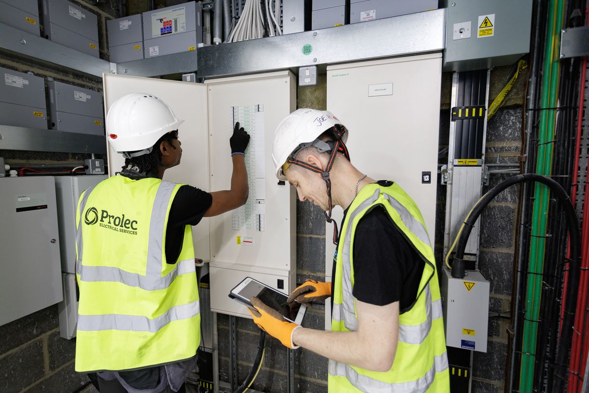 fixed wire testing (EICR) in London